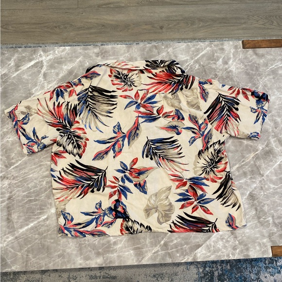 April Kiss Button Down - Picture 5 of 6